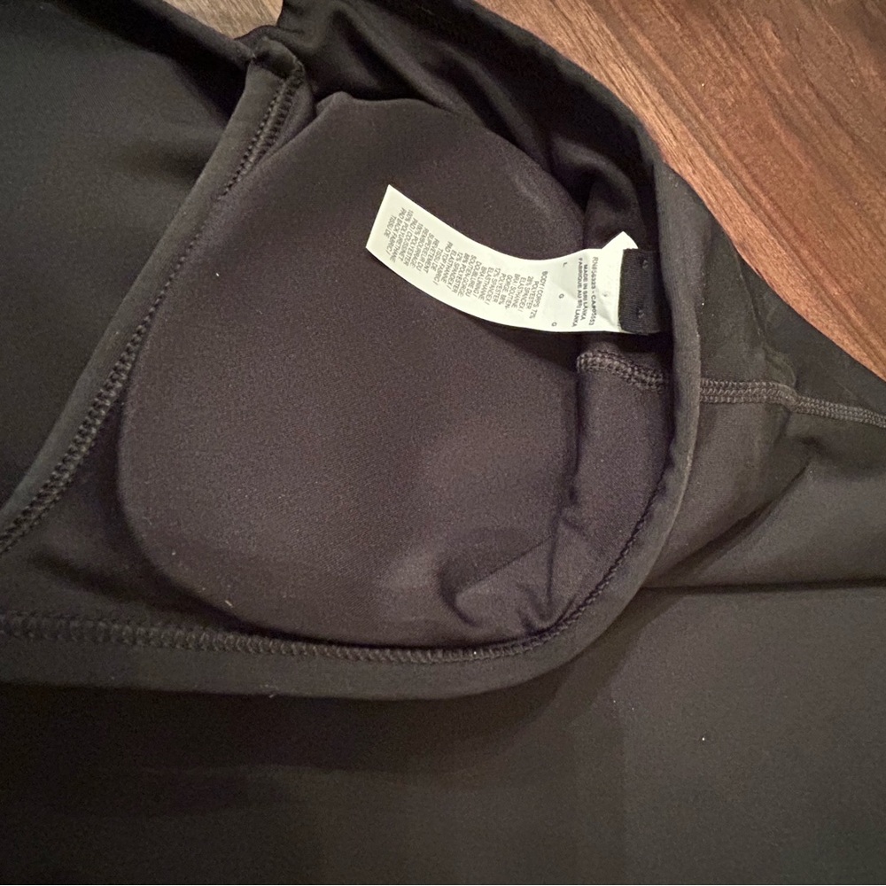 Nike Women’s Black Athletic Tank Top Size Large - Picture 6 of 8